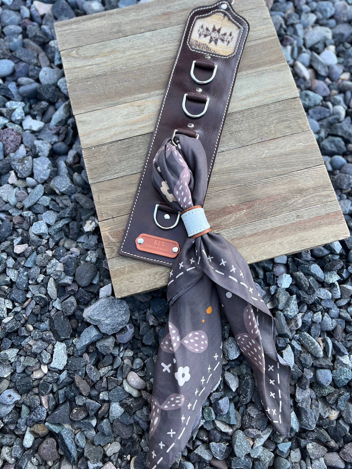 5 Ring Leather Wild Rag Holder