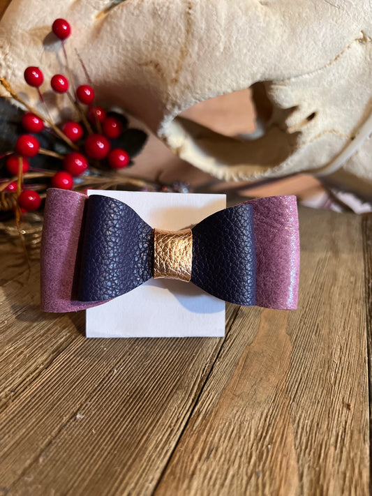 Leather Bow - Alligator Clip