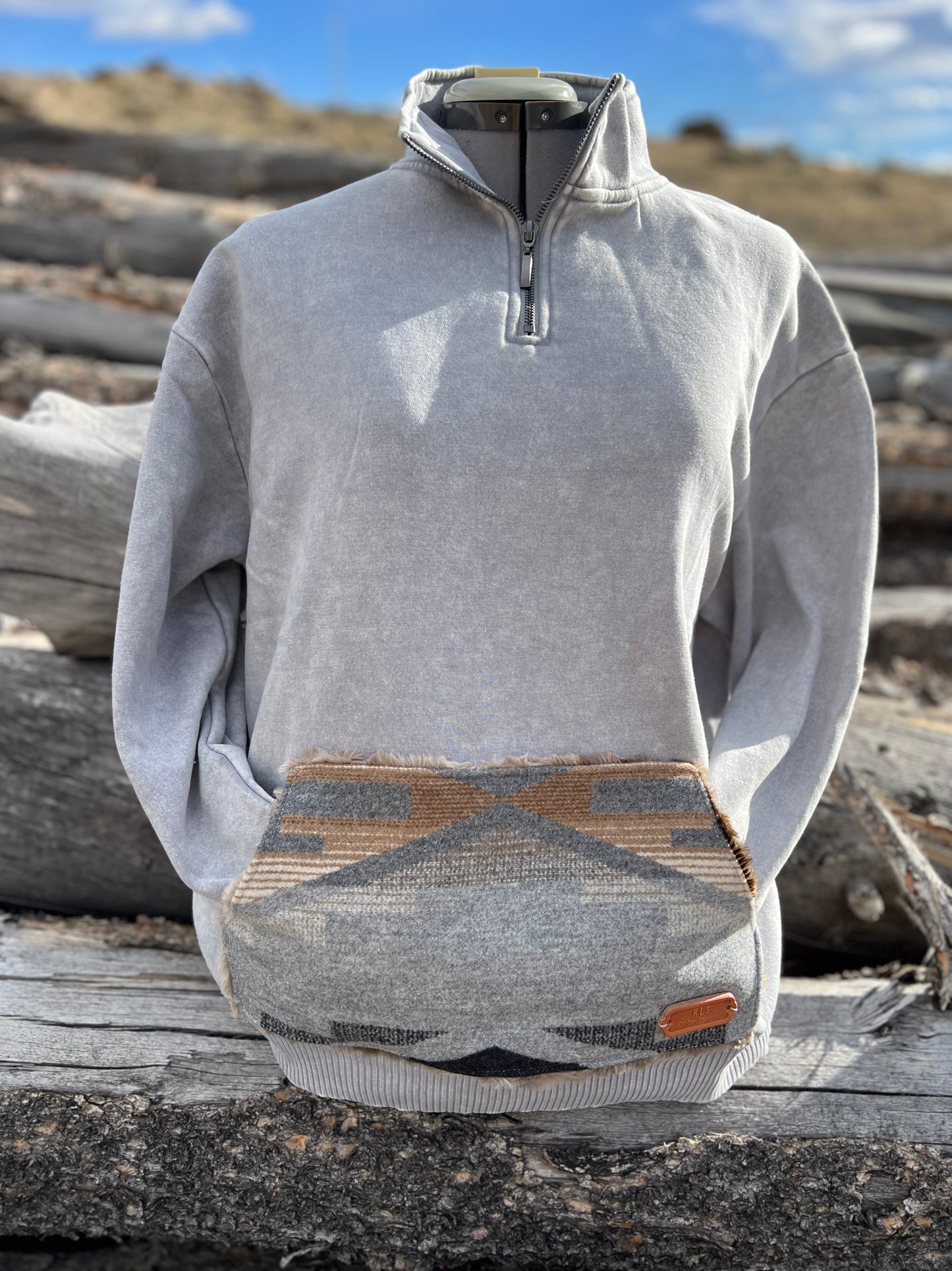 1/4 Zip Sweatshirt - Large