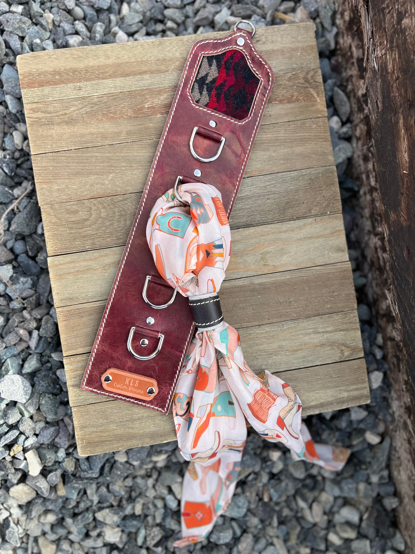 5 Ring Leather Wild Rag Holder