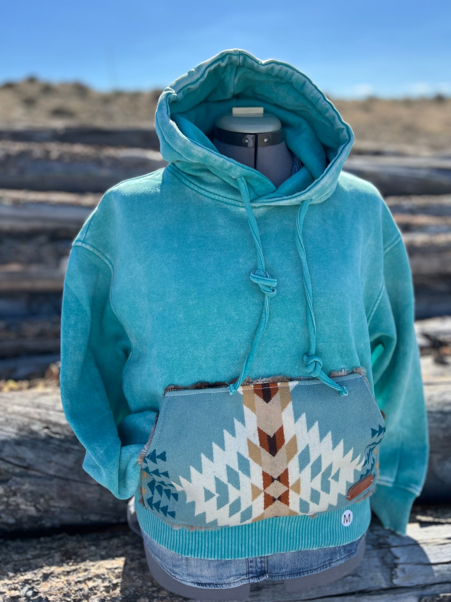 CROP Hoodie Sweatshirt - Medium