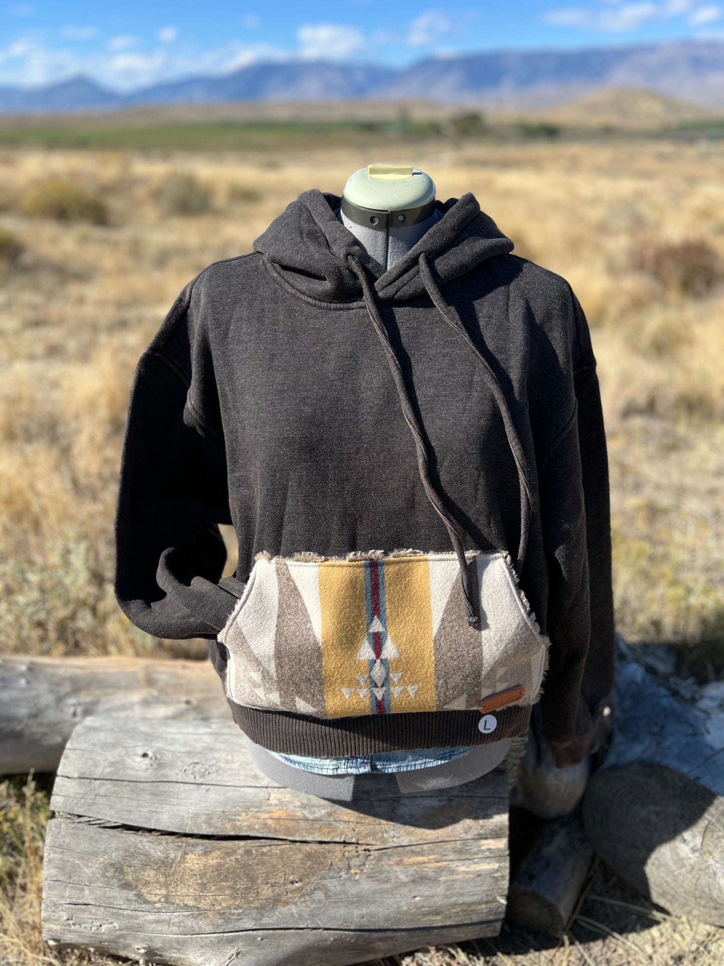 CROP Hoodie Sweatshirt - Large