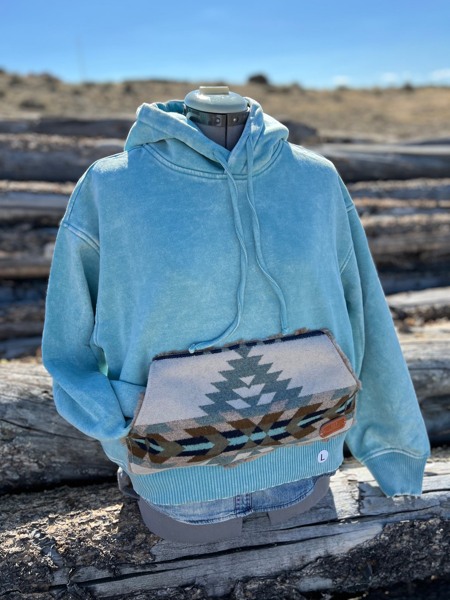 CROP Hoodie Sweatshirt - Large