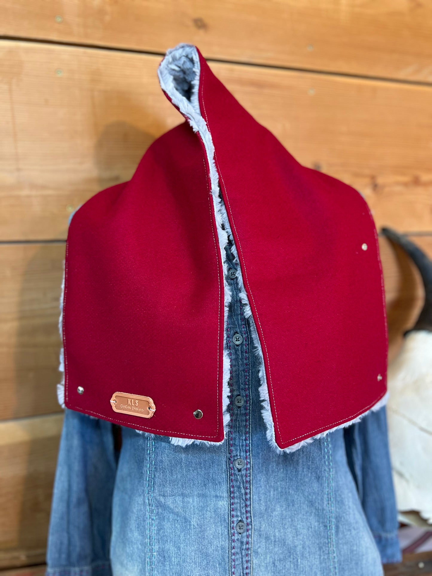 Neck Cowl - Red