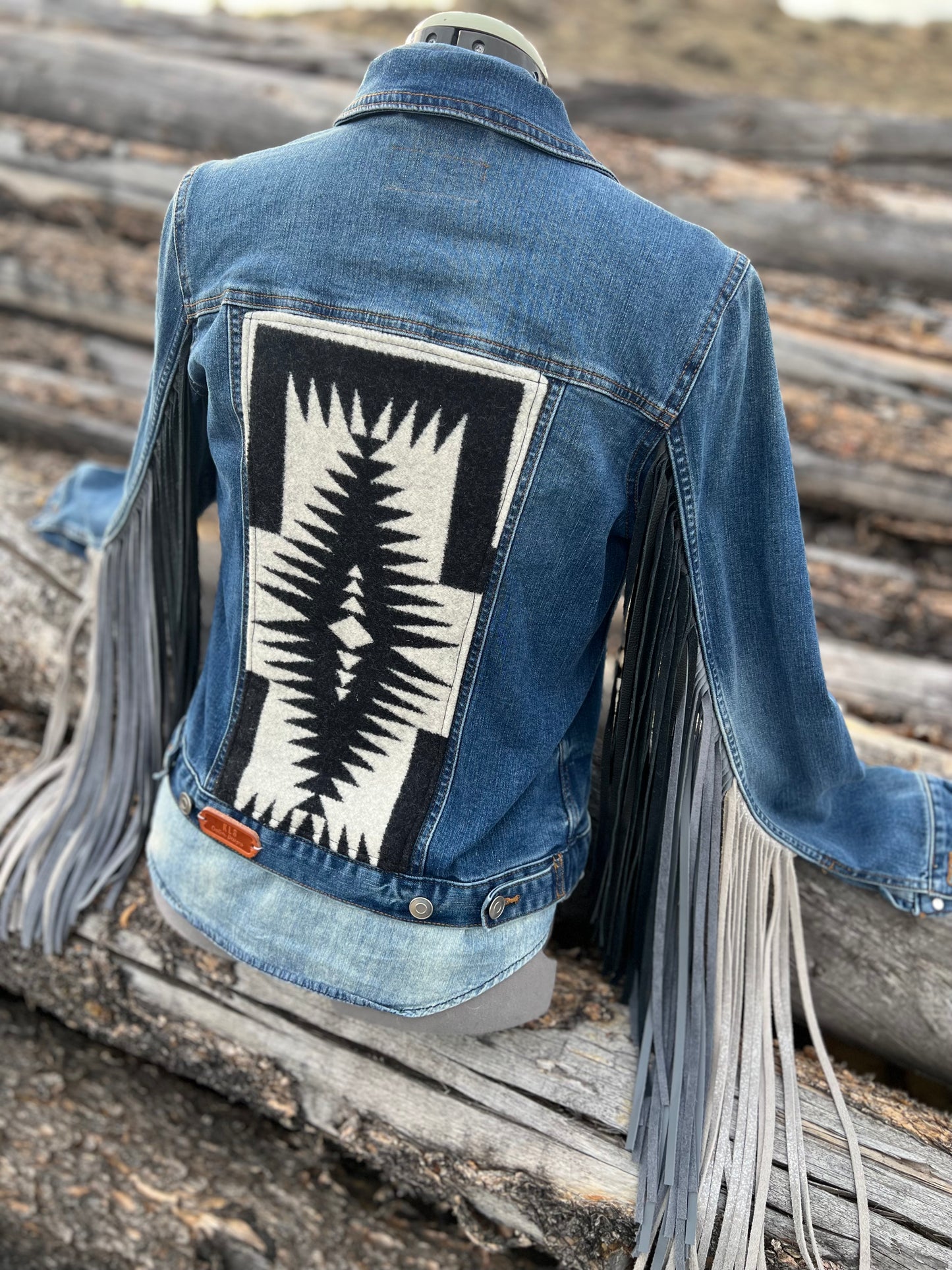 Fringe Jacket with Pendleton ~Ladies S