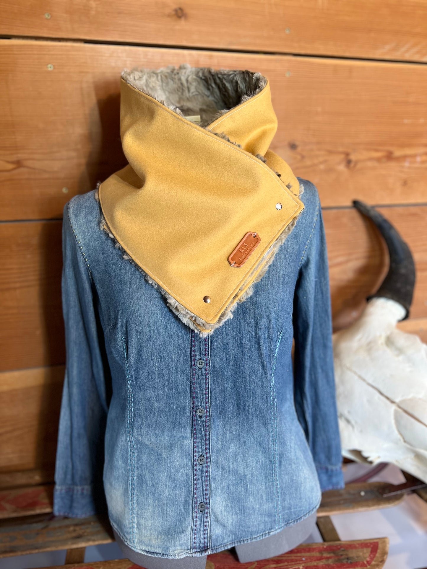 Neck Cowl - Soft Yellow