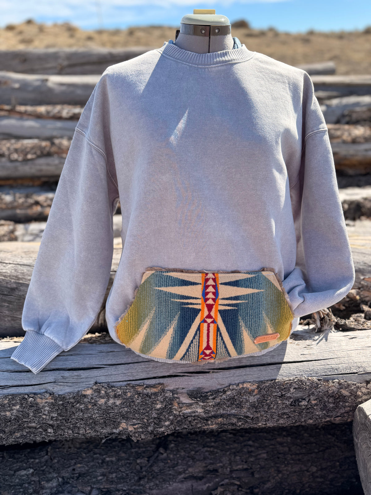 Crew Neck Sweatshirt - Large