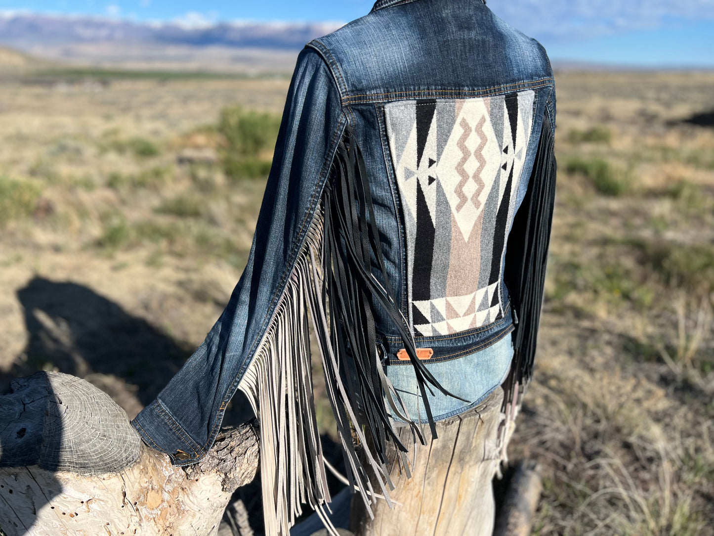 Fringe Jacket with Pendleton ~Ladies M/L