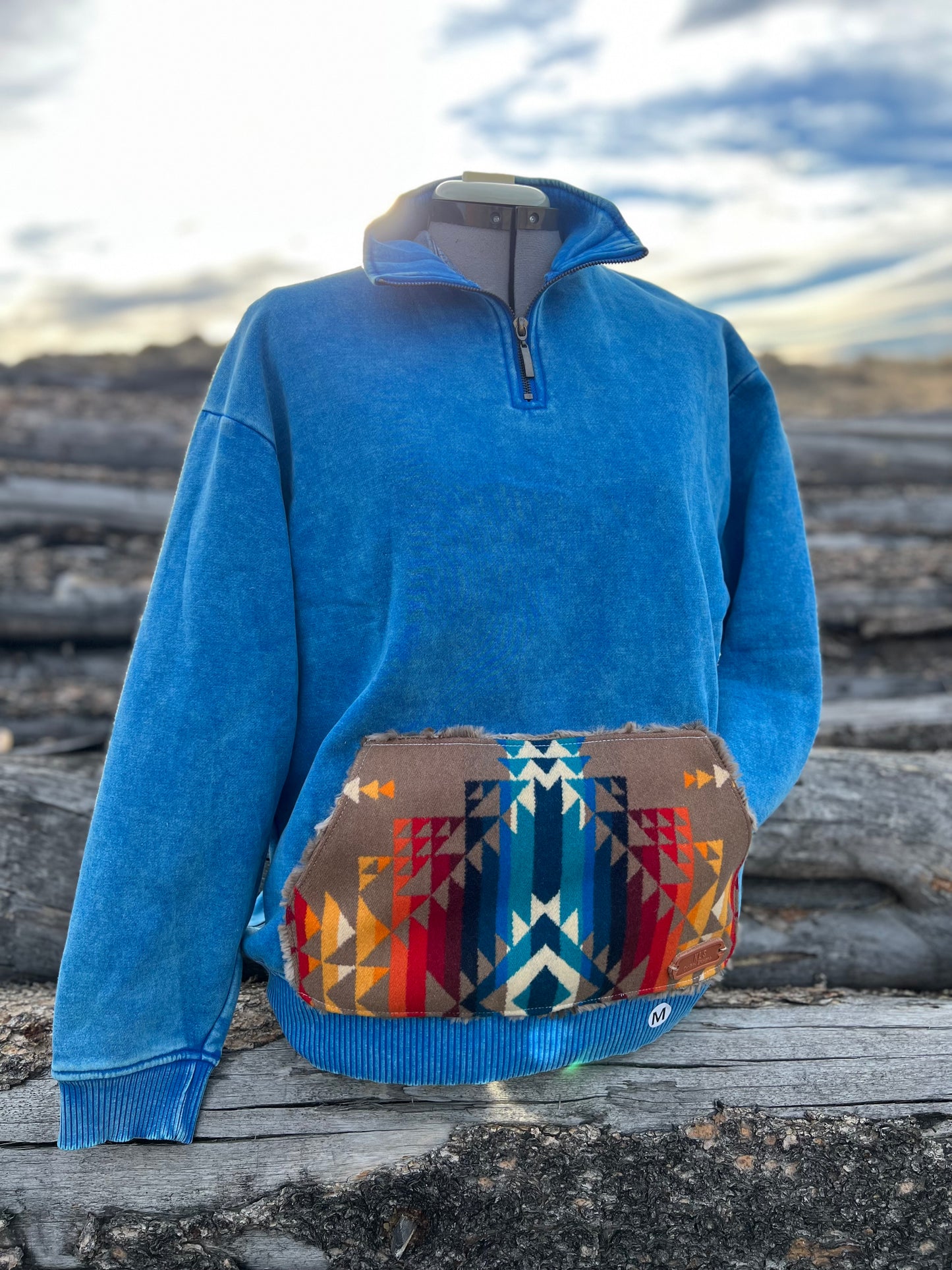 1/4 Zip Sweatshirt - Medium