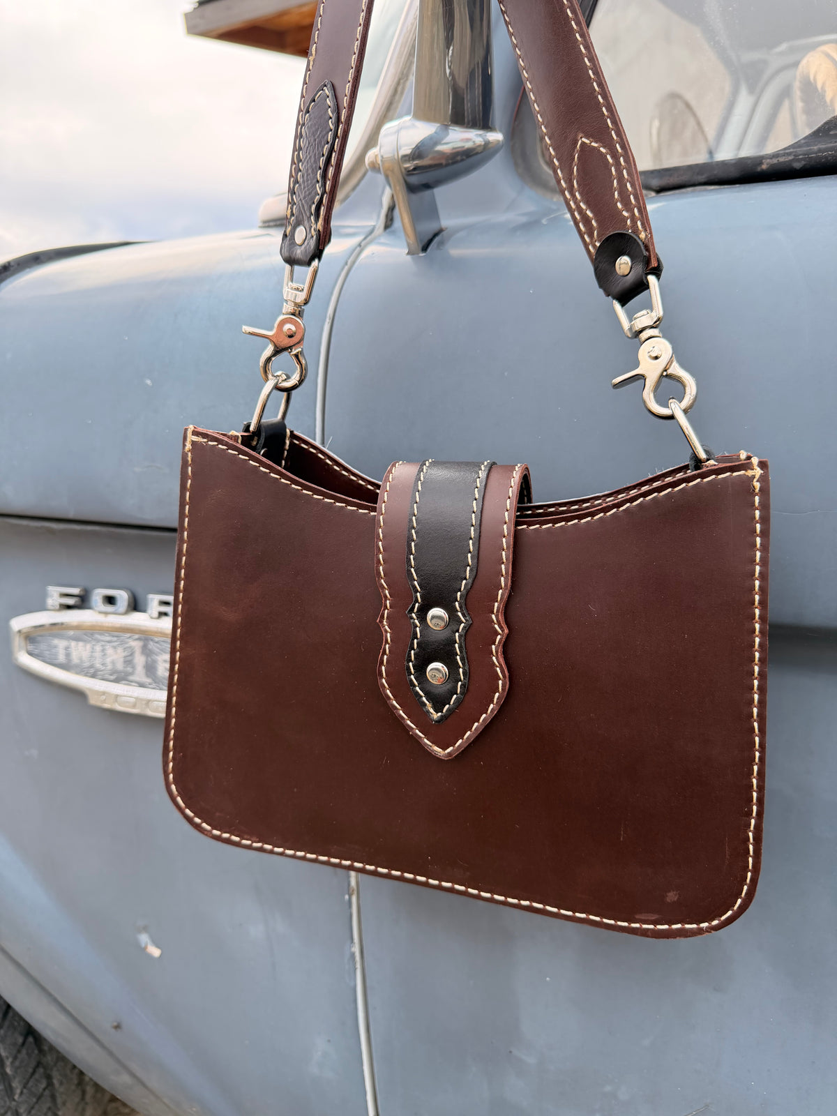 Shoulder Bag - Chocolate+Black