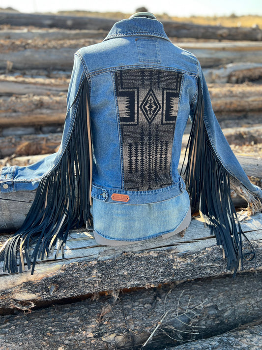 Fringe Jacket with Pendleton ~Ladies M/L