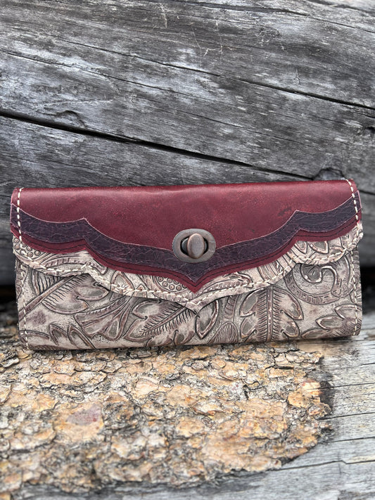 Tri-Fold Leather Wallet