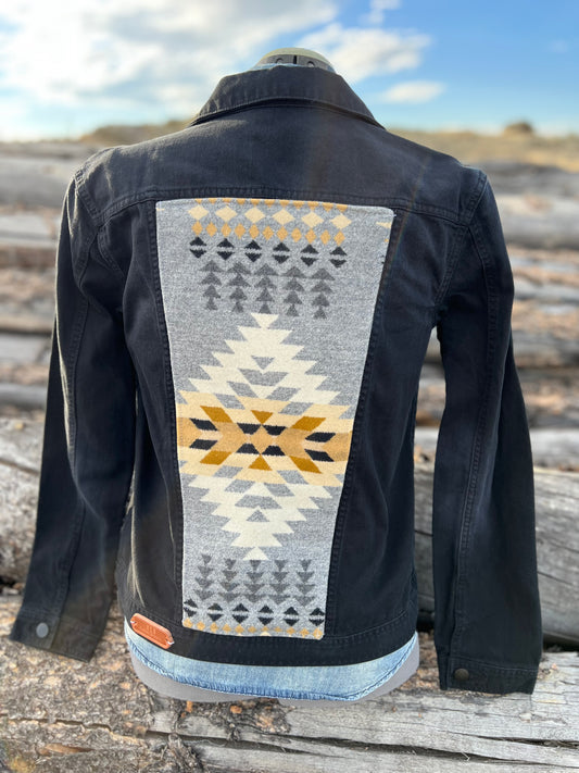 Black Jacket with Pendleton ~Ladies S