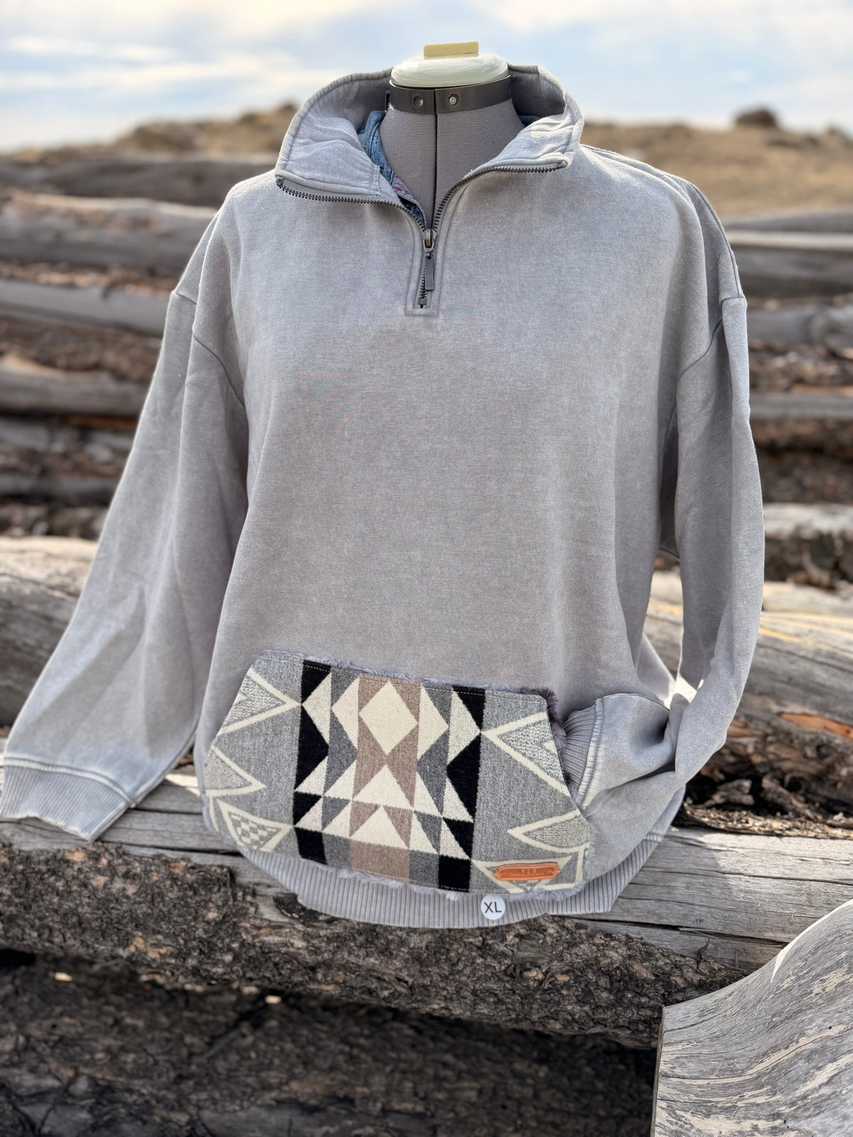 1/4 Zip Sweatshirt - XL