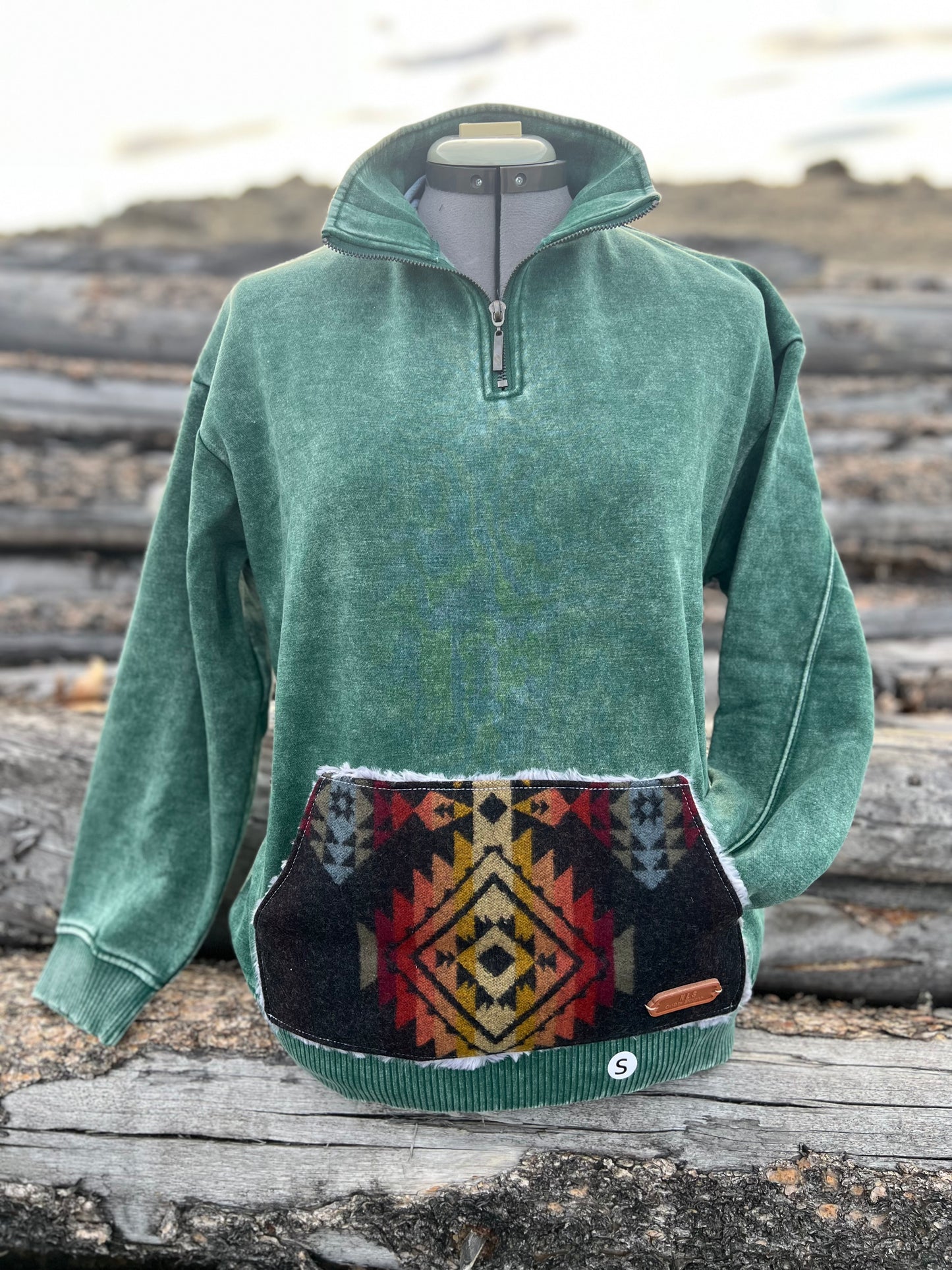 1/4 Zip Sweatshirt - Small