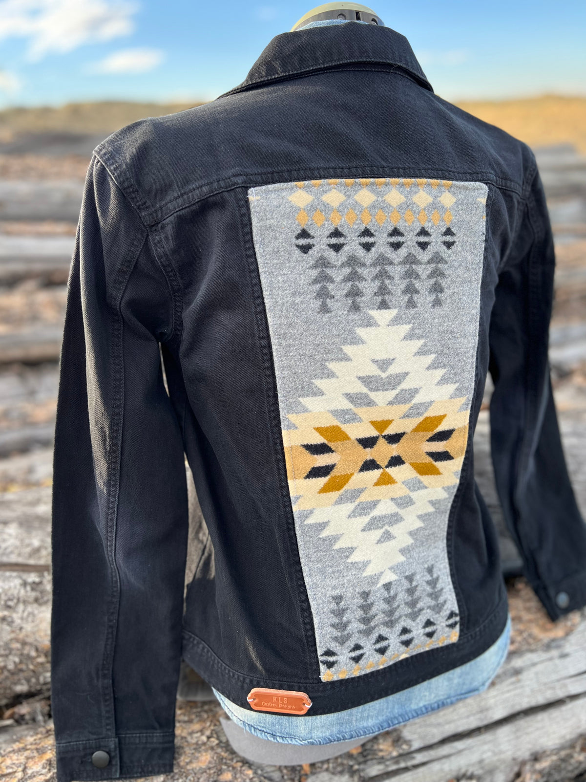 Pendleton Designed Jacket Black Jacket with Pendleton ~Ladies S – KLS Designs