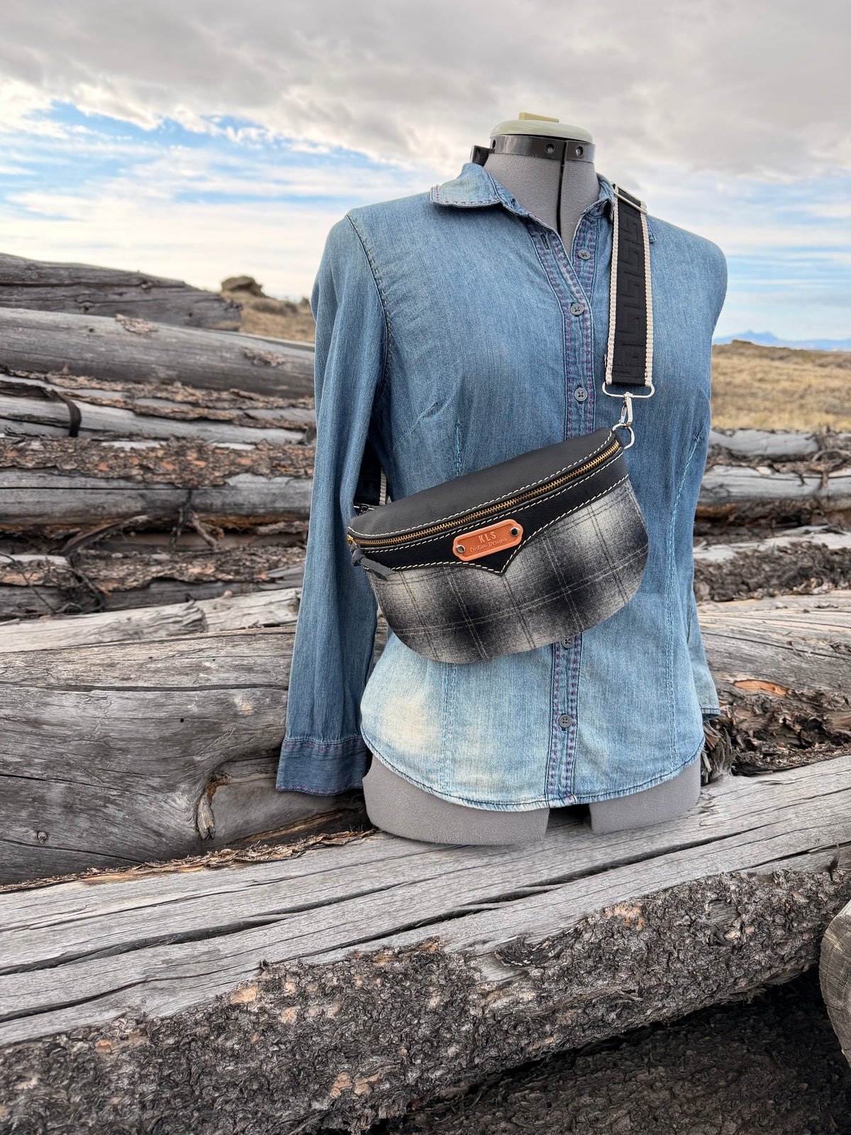 Sling Bag - *Special Edition* Pendleton Plaid - Black Bison Leather
