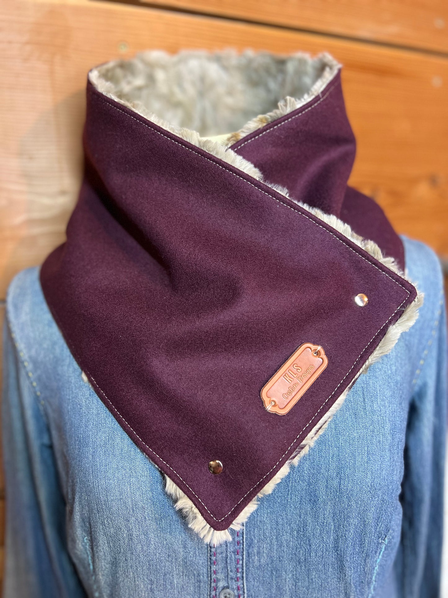 Neck Cowl - Plum