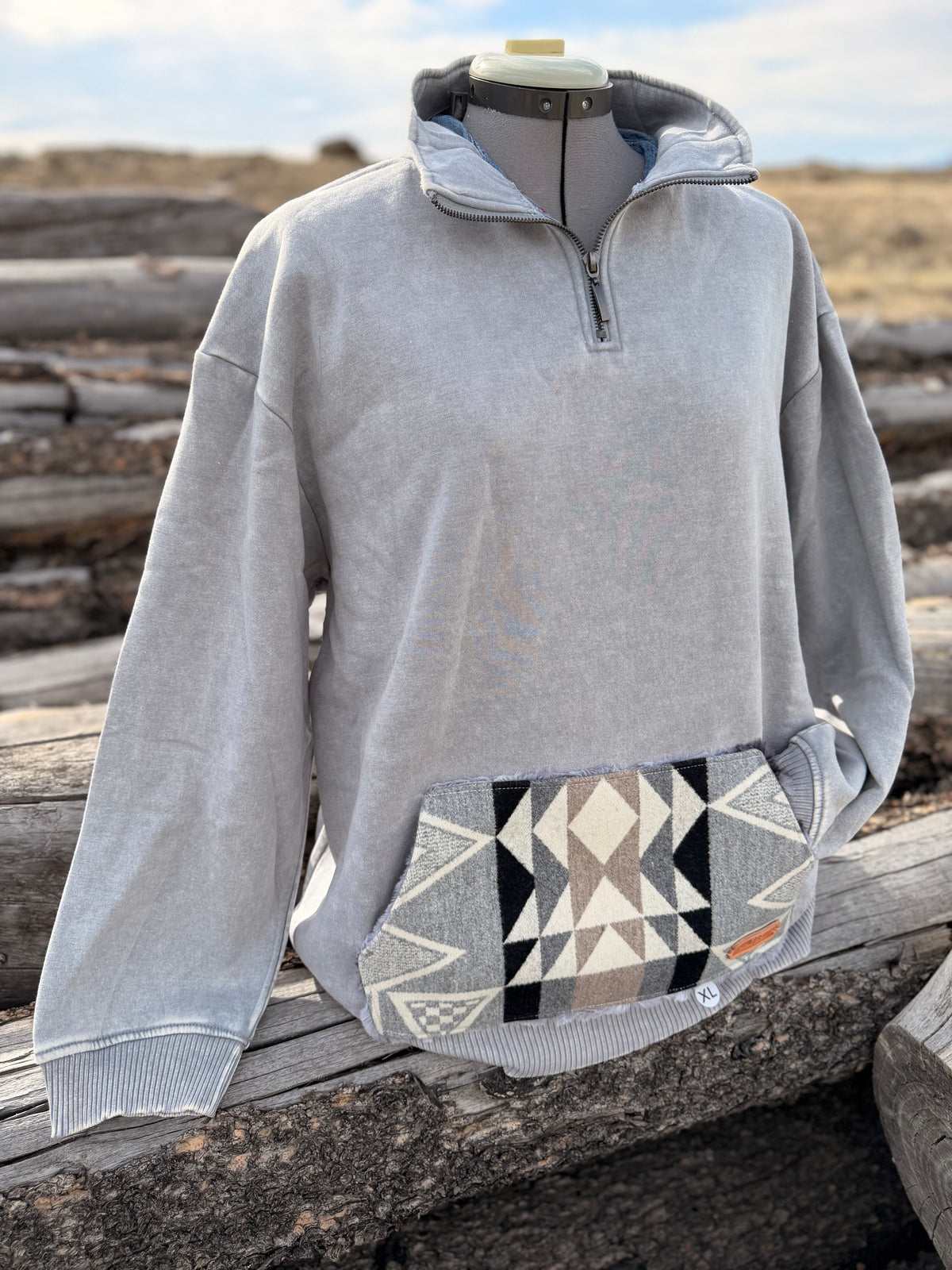 1/4 Zip Sweatshirt - XL