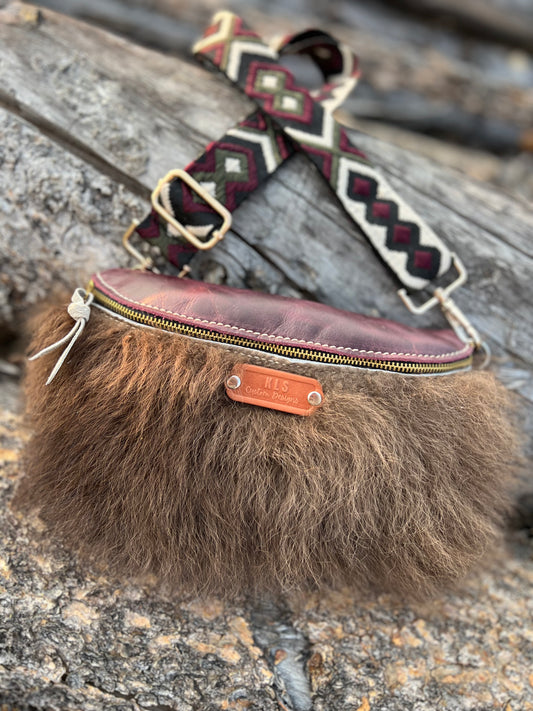 Sling Bag - BUFFALO - Purple Leather