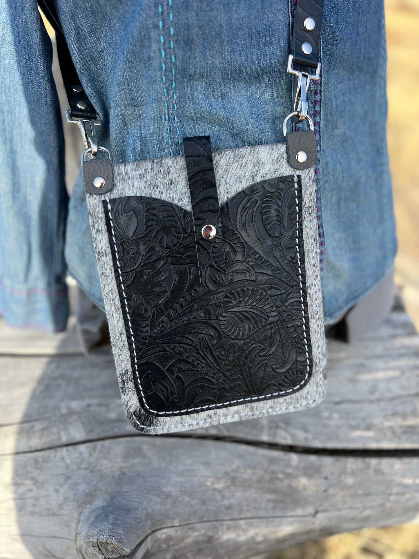 Cellphone Crossbody