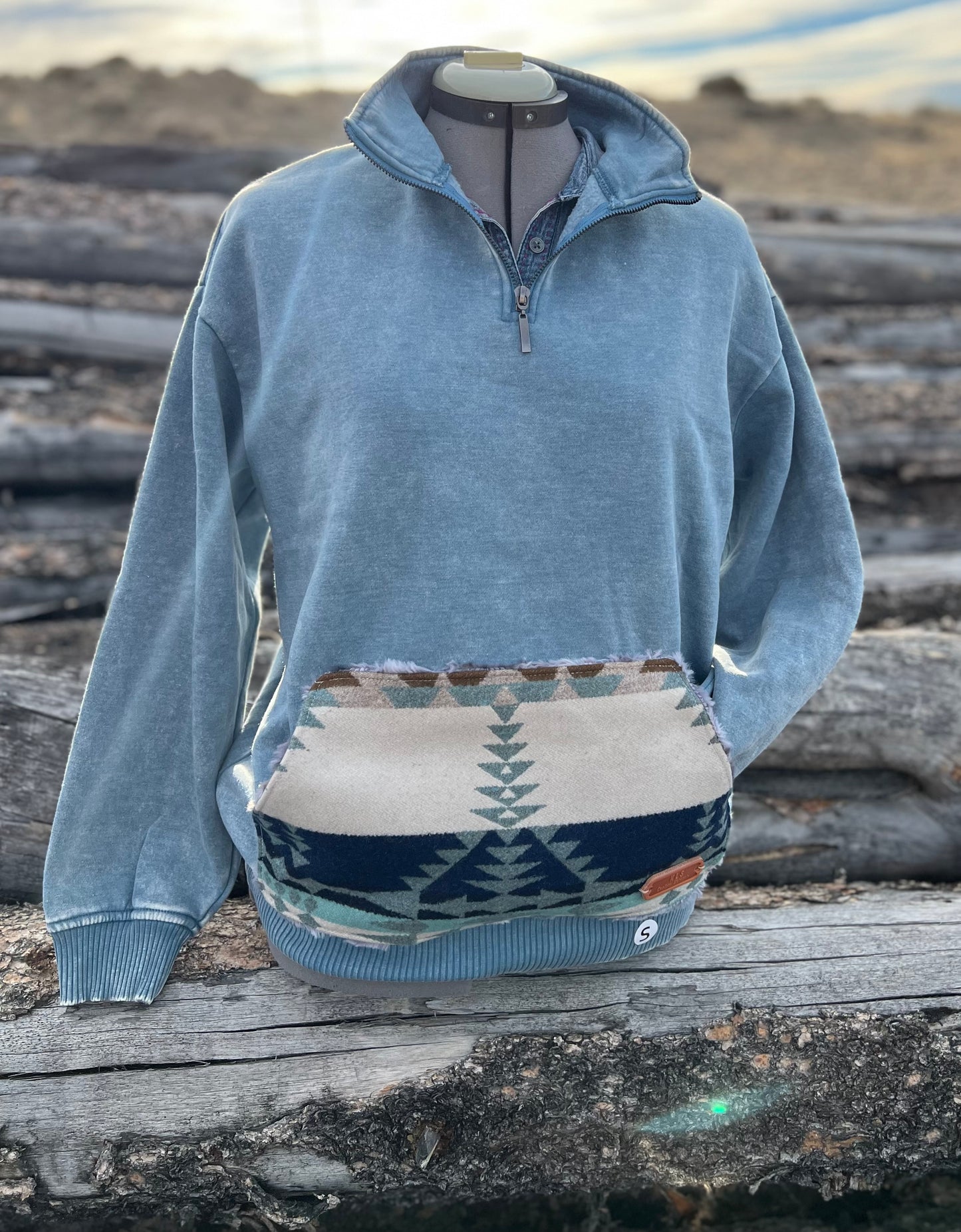 1/4 Zip Sweatshirt - Small