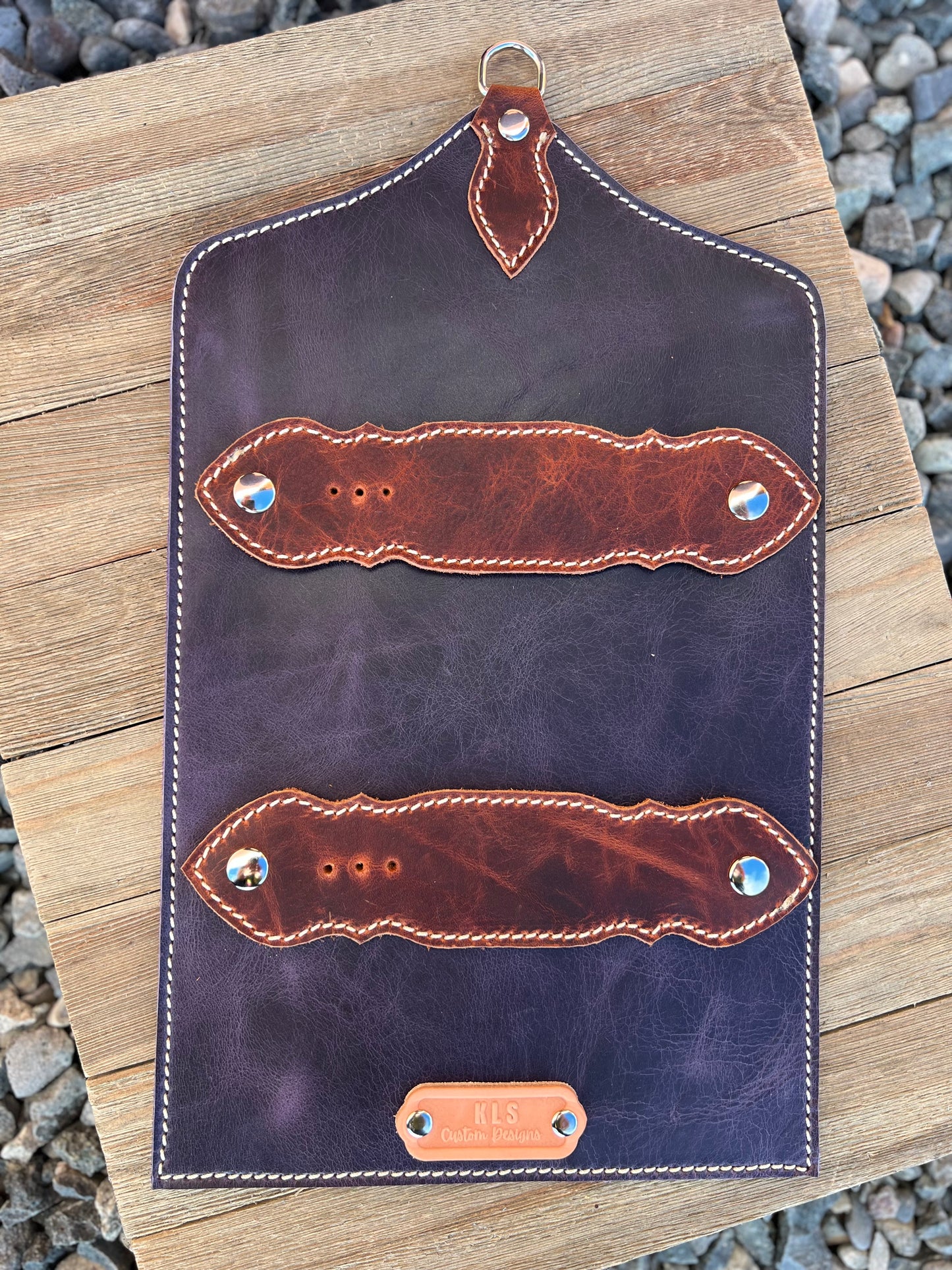 Buckle Display - 2 Buckles