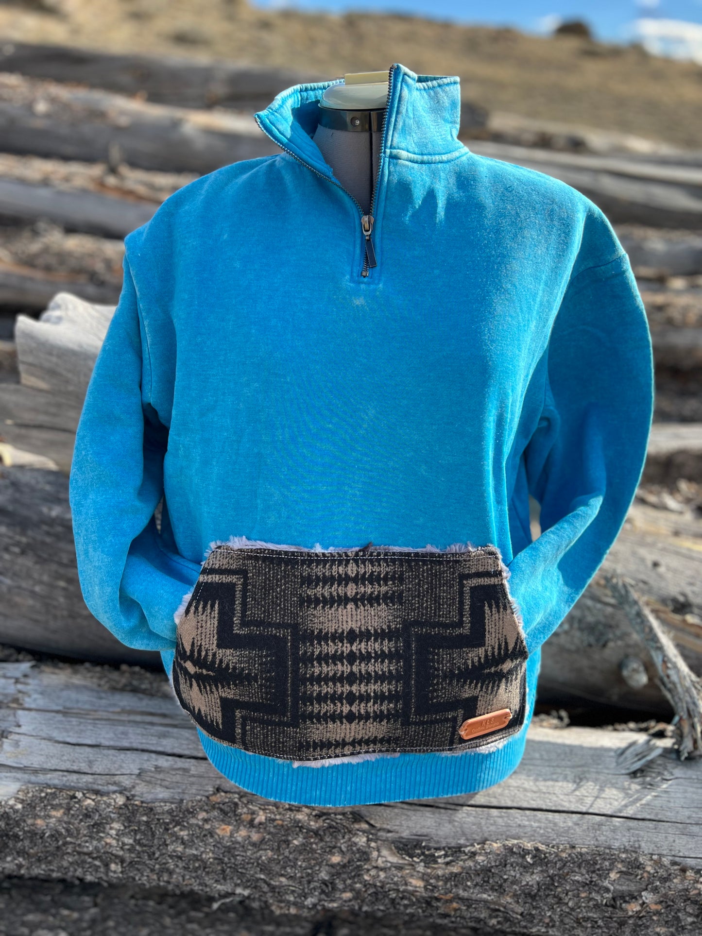 1/4 Zip Sweatshirt - Small