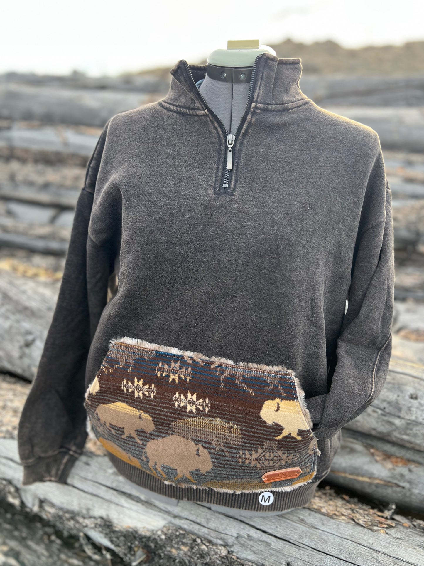 1/4 Zip Sweatshirt - Medium