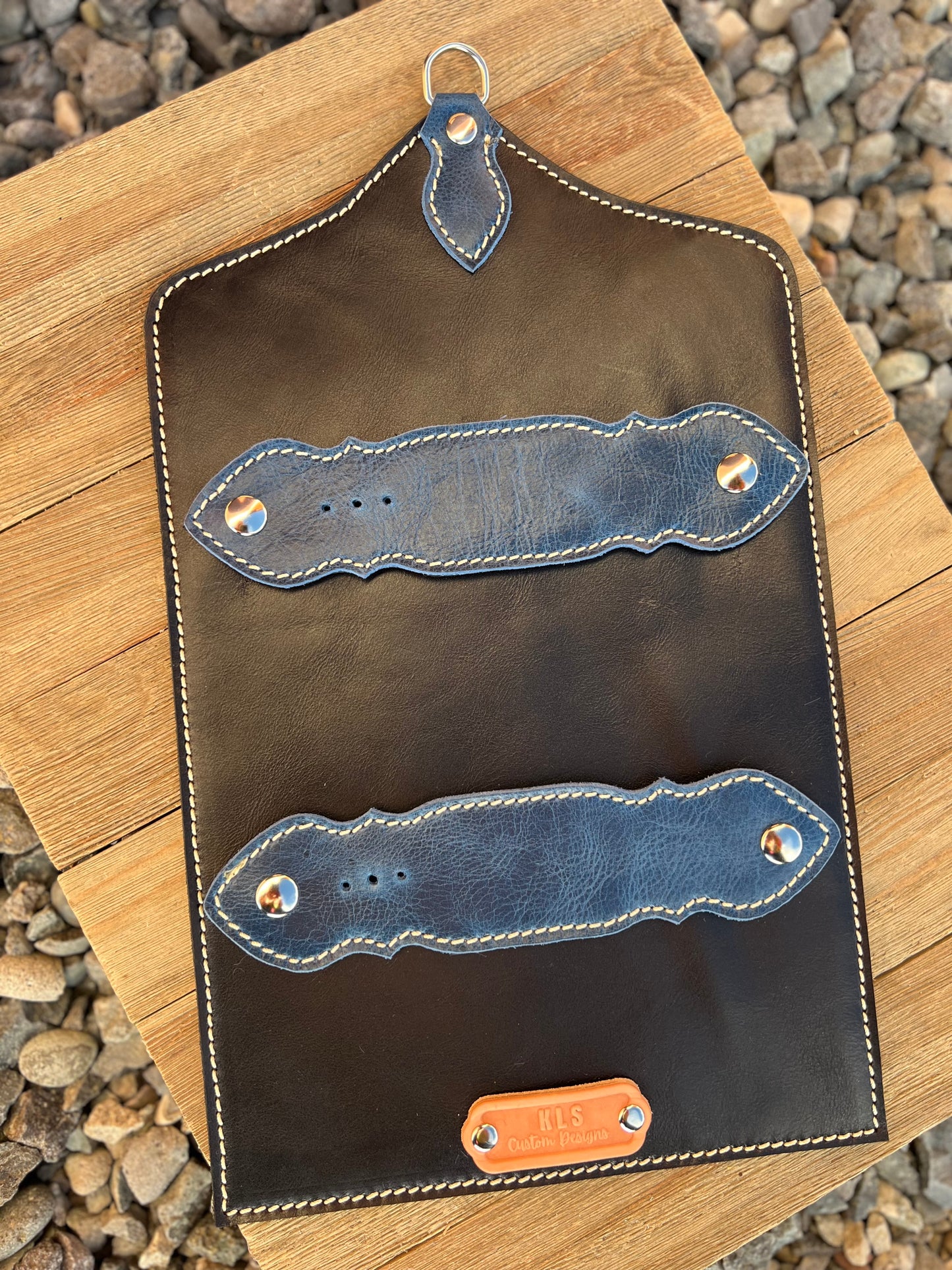 Buckle Display - 2 Buckles