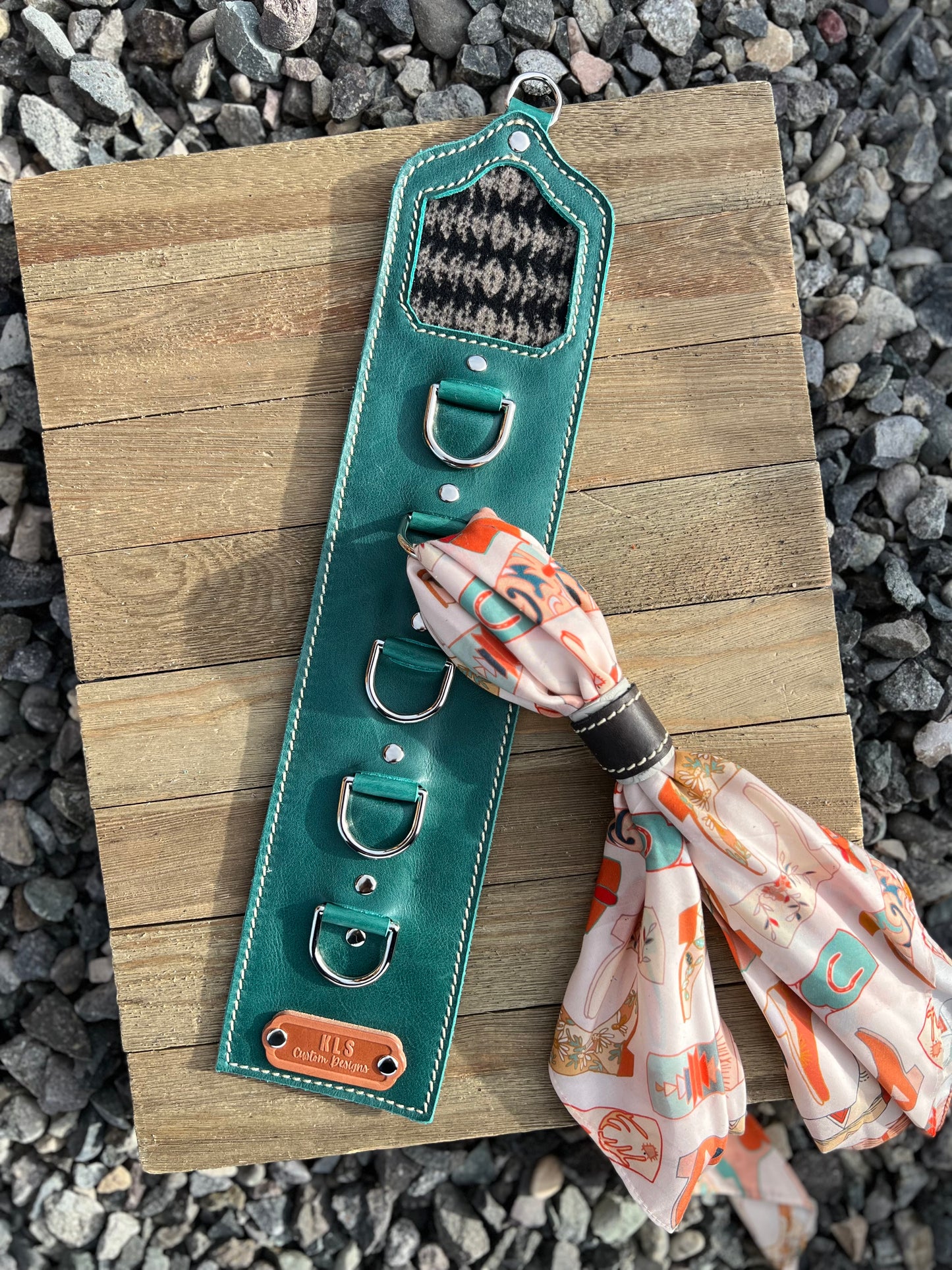 5 Ring Leather Wild Rag Holder