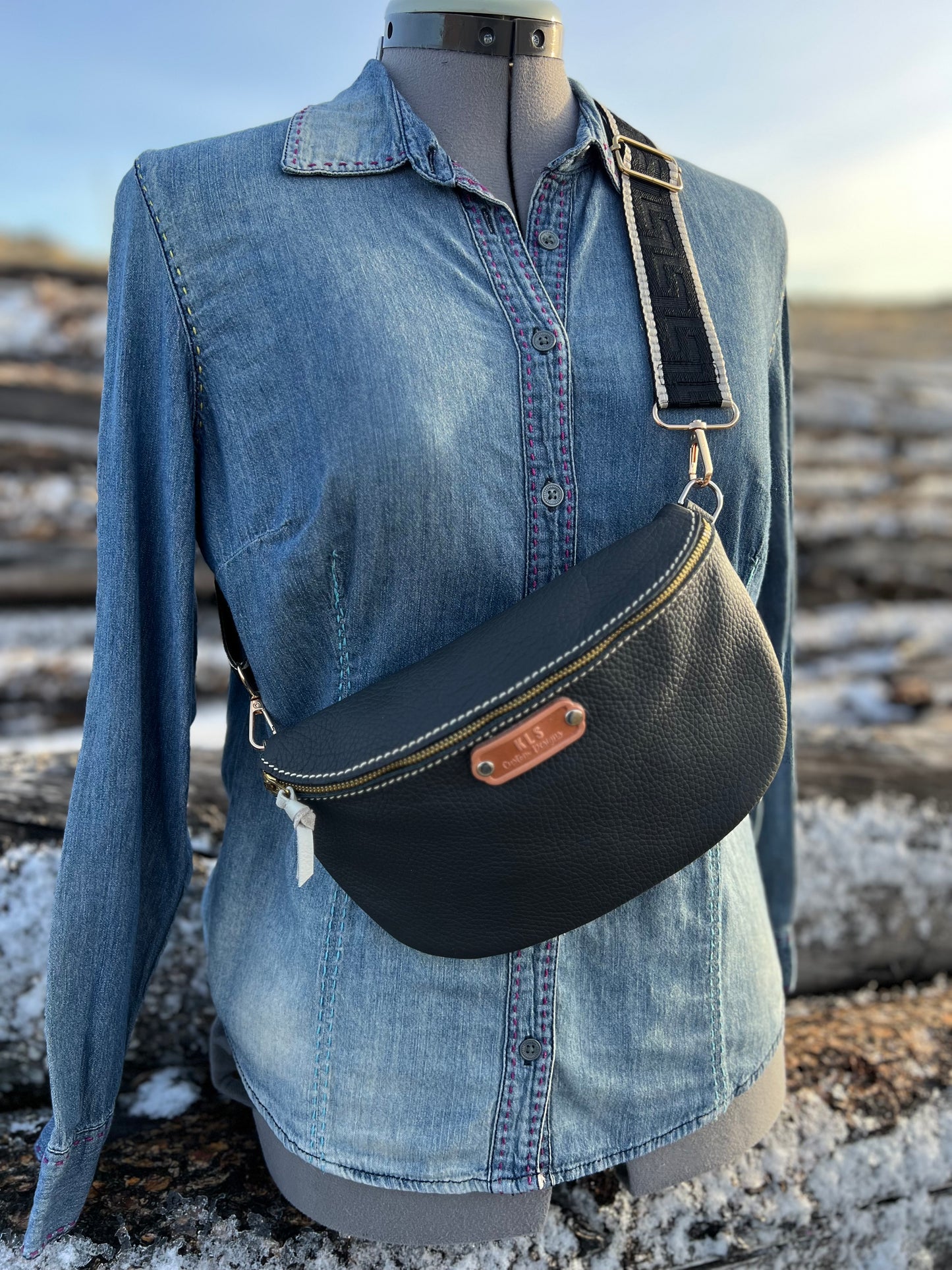 Sling Bag - Dark Charcoal