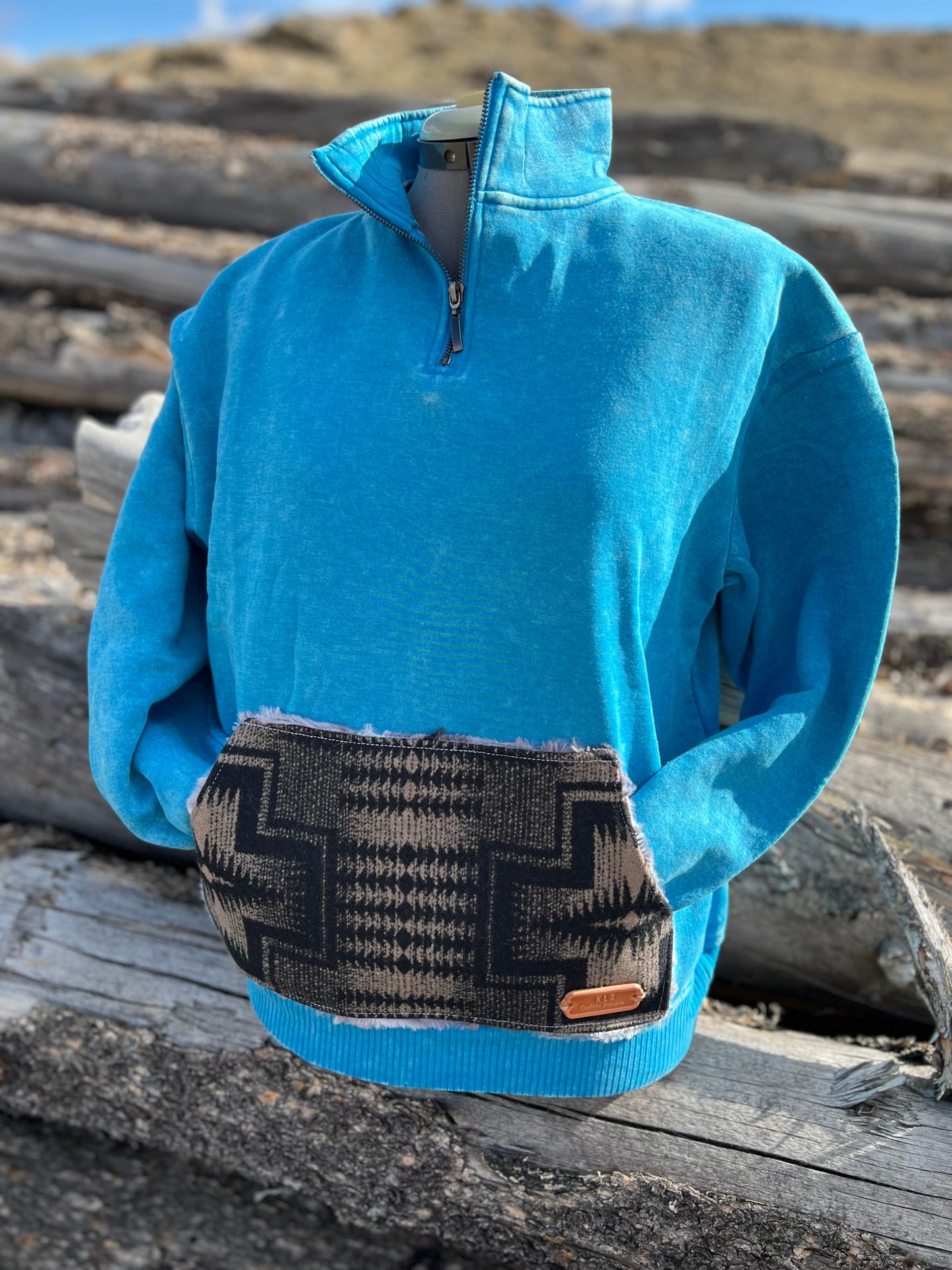 1/4 Zip Sweatshirt - Small