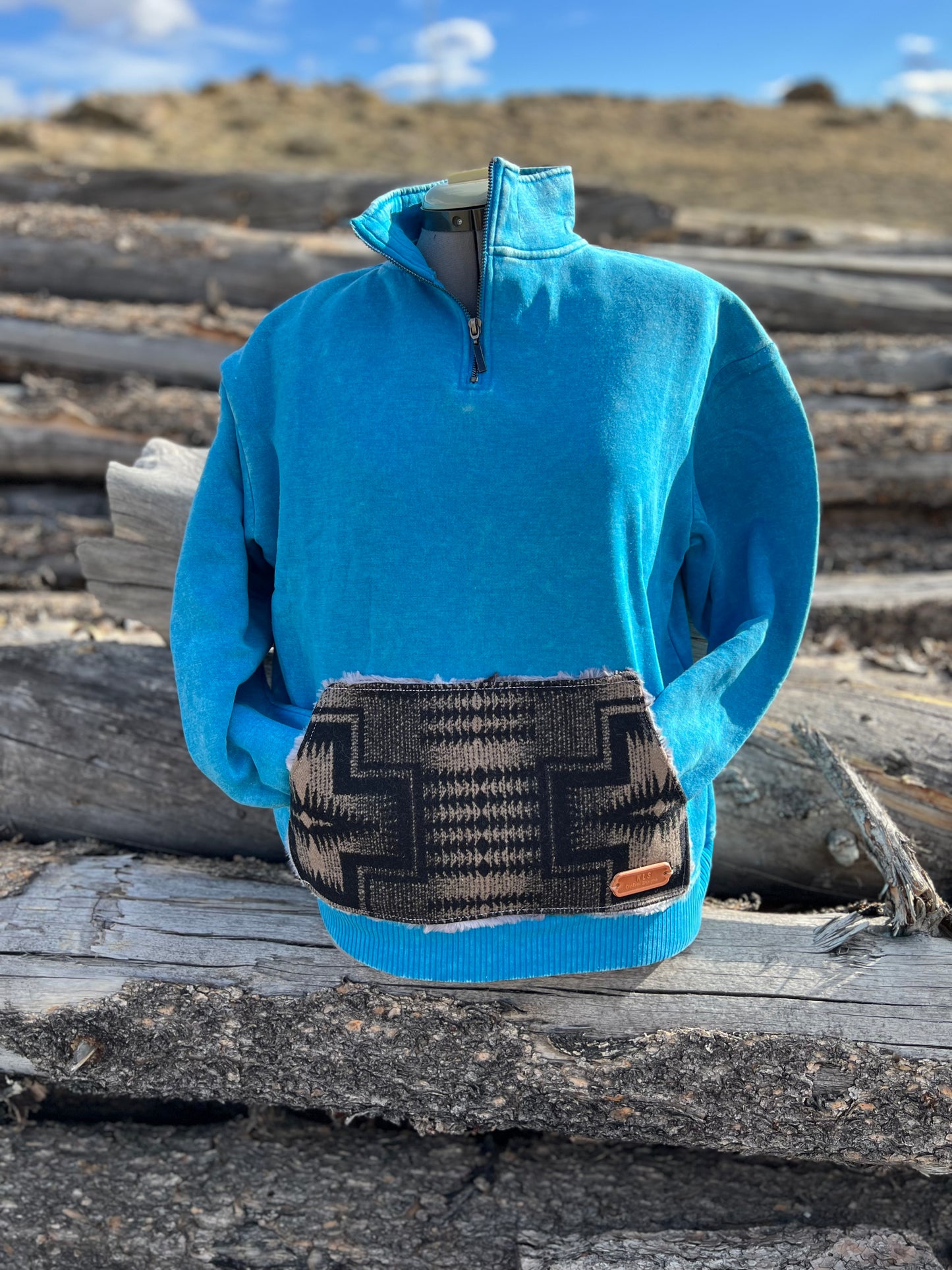 1/4 Zip Sweatshirt - Small