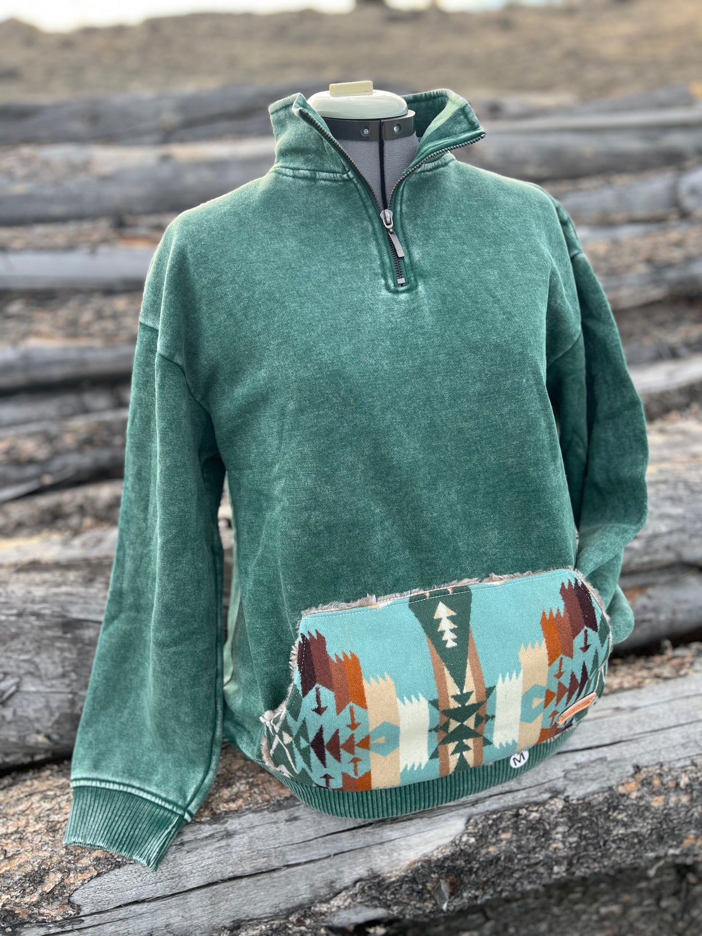 1/4 Zip Sweatshirt - Medium