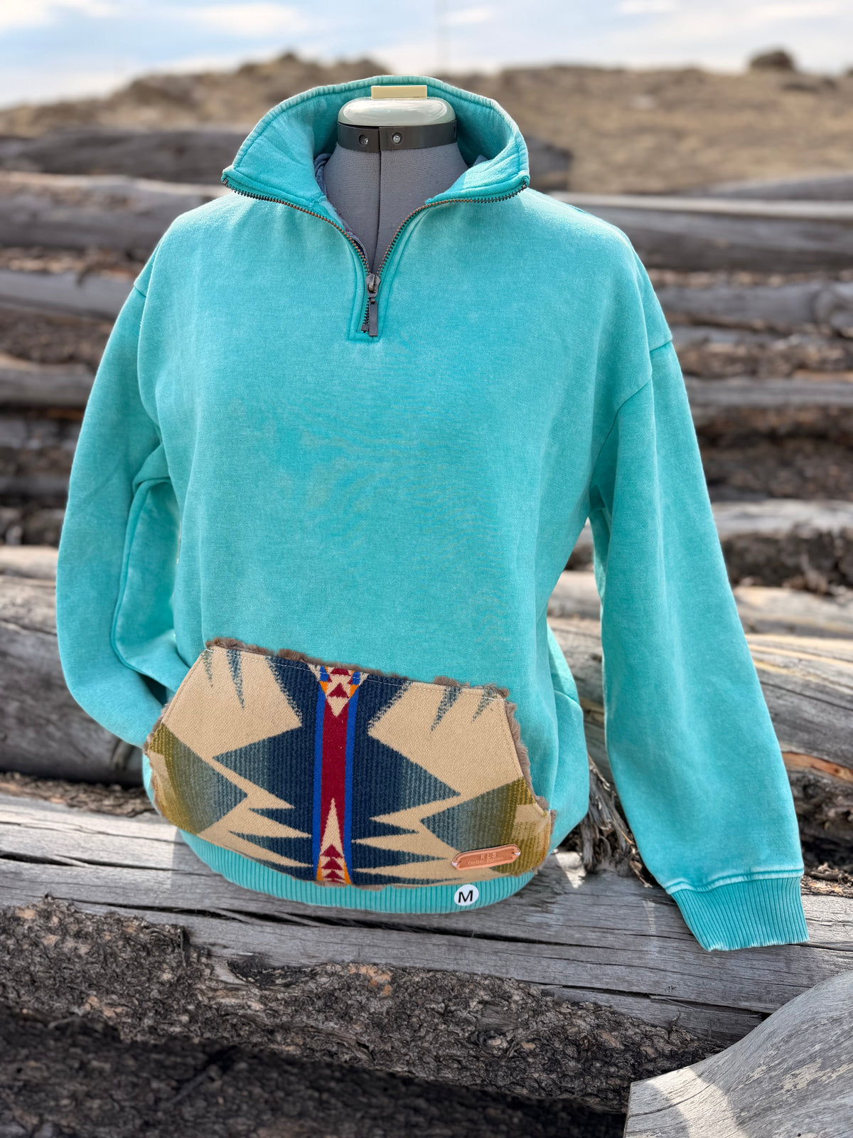 1/4 Zip Sweatshirt - Medium