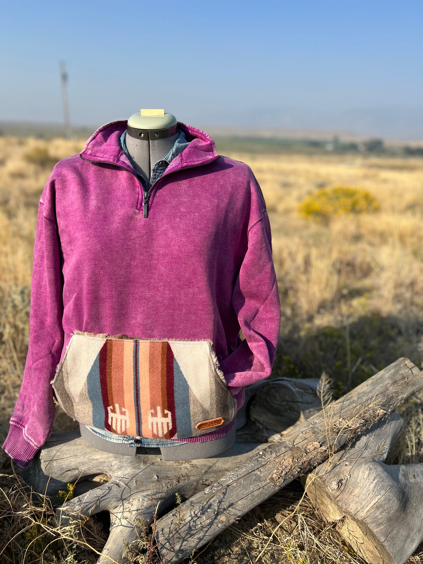 1/4 Zip Sweatshirt - Small
