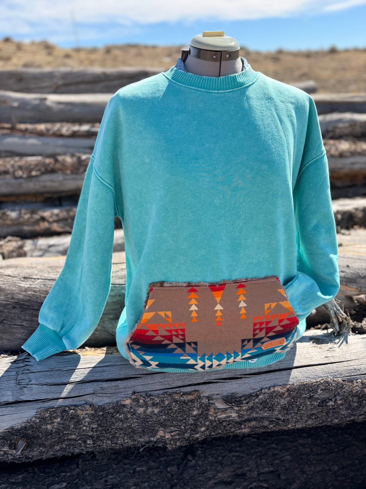 Crew Neck Sweatshirt - Large