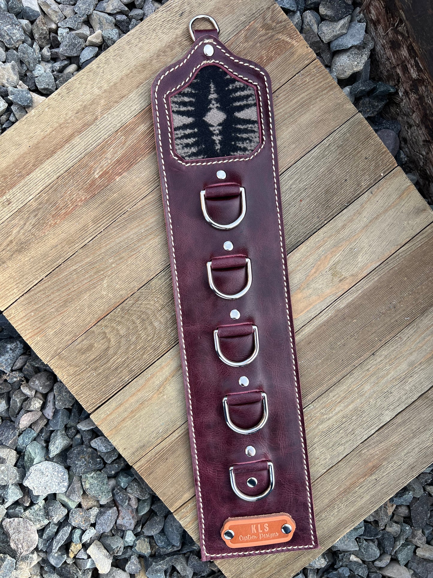 5 Ring Leather Wild Rag Holder