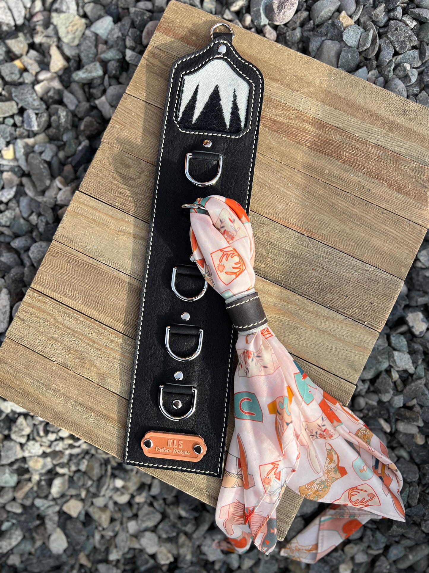 5 Ring Leather Wild Rag Holder