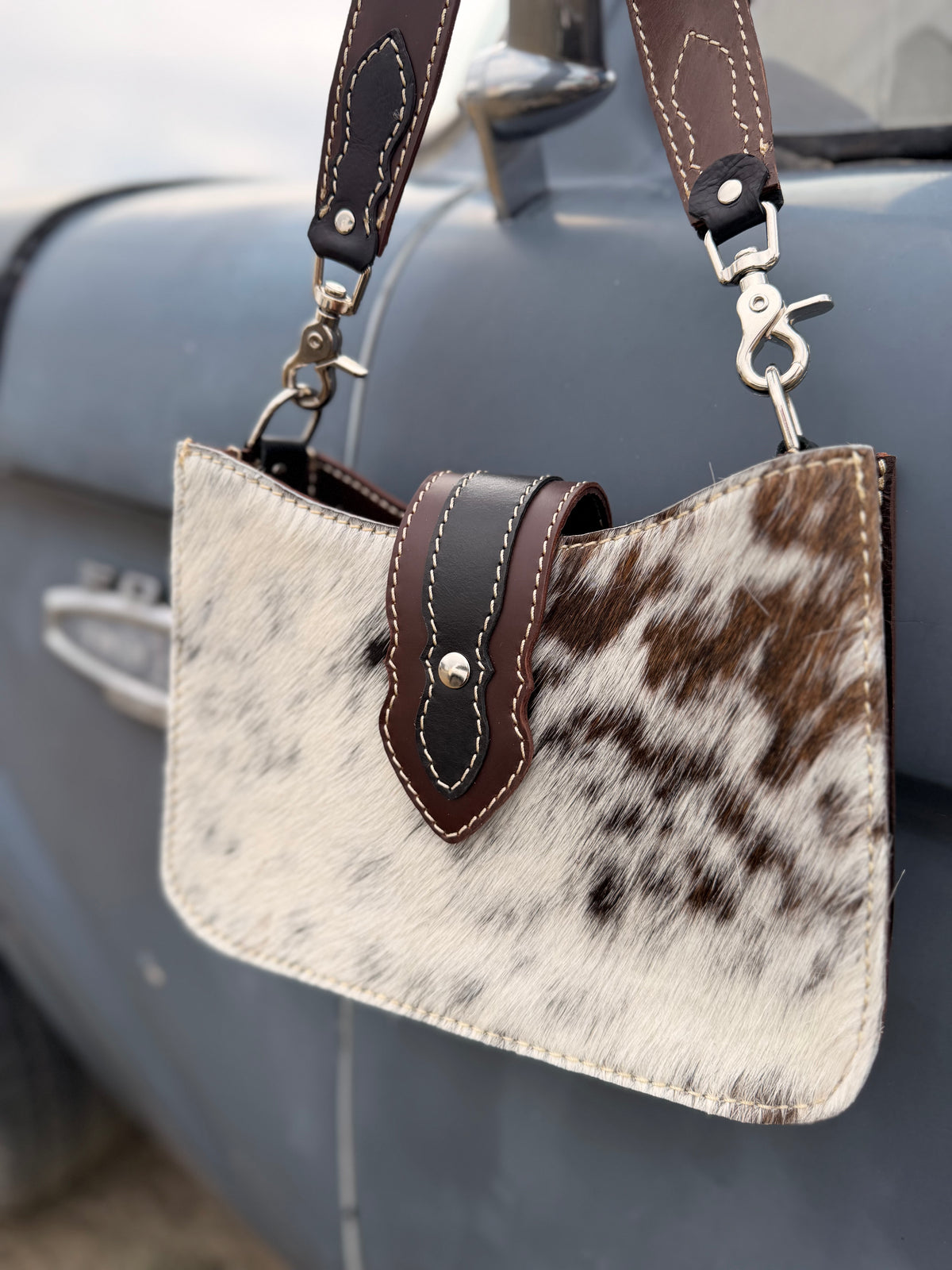 Shoulder Bag - Chocolate+Black