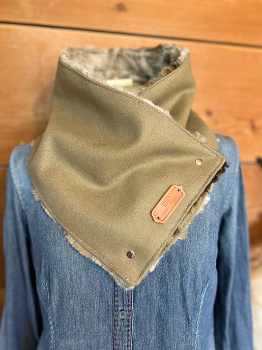 Neck Cowl - Light Olive