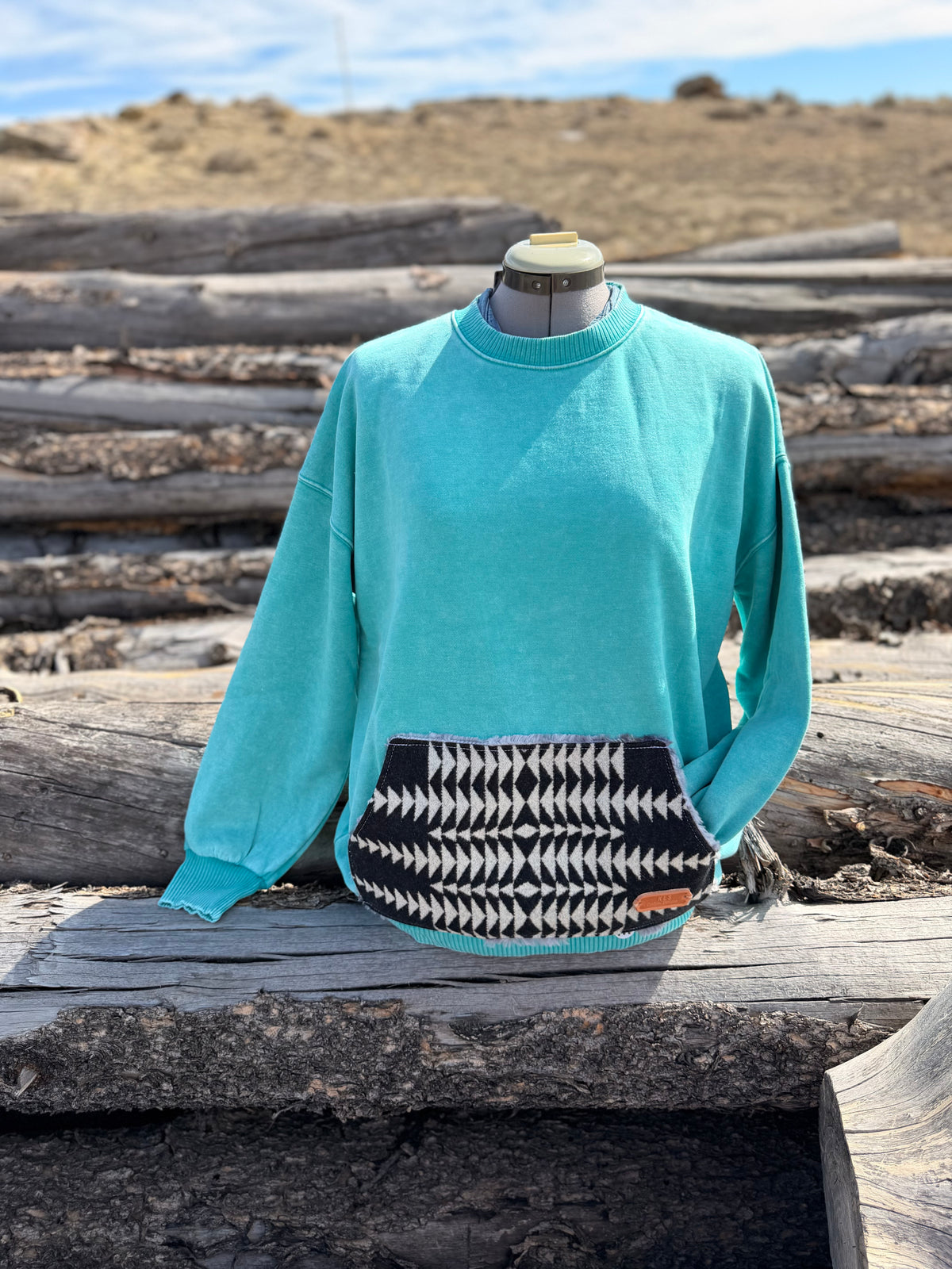 Crew Neck Sweatshirt - Medium