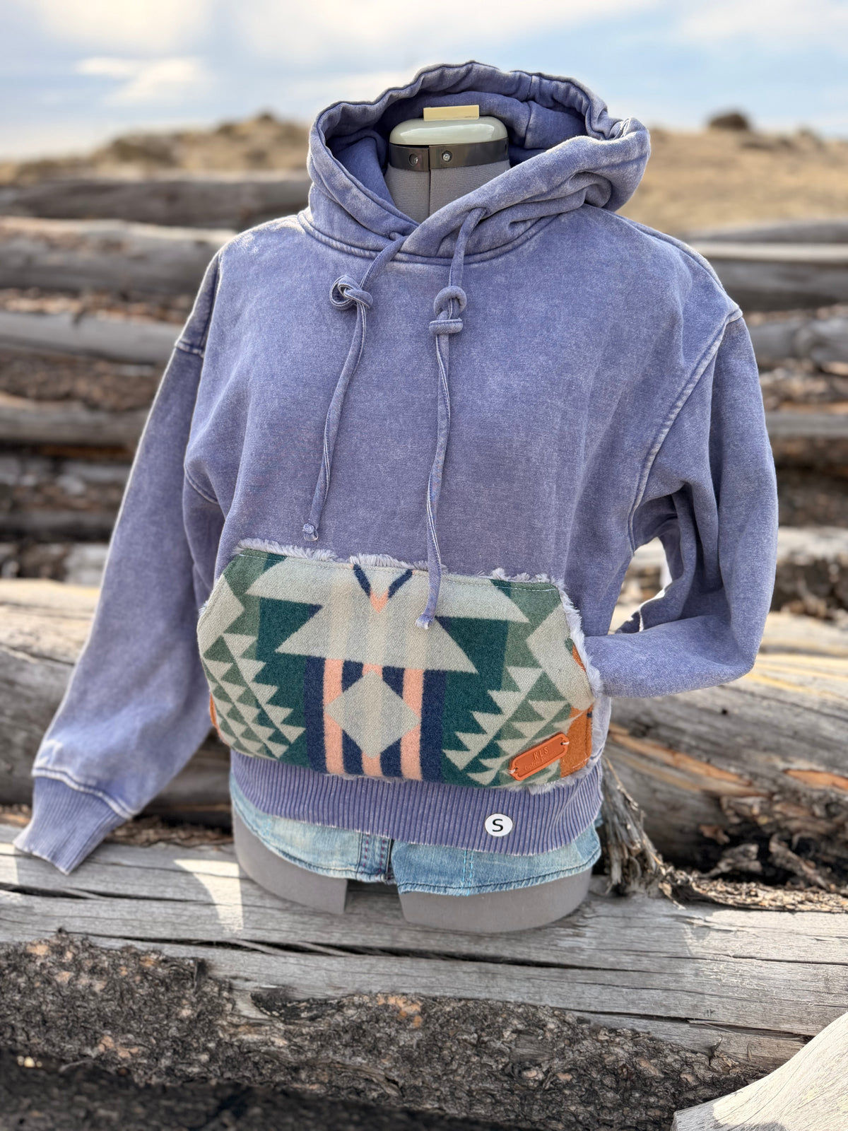CROP Hoodie Sweatshirt - Small
