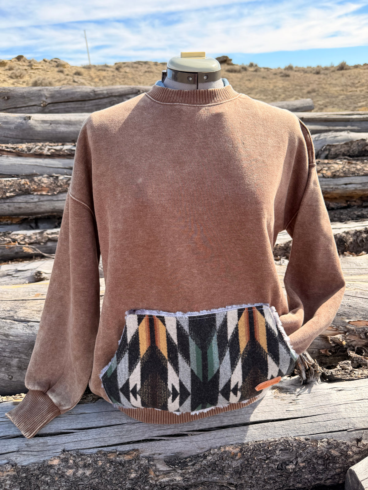 Crew Neck Sweatshirt - Medium