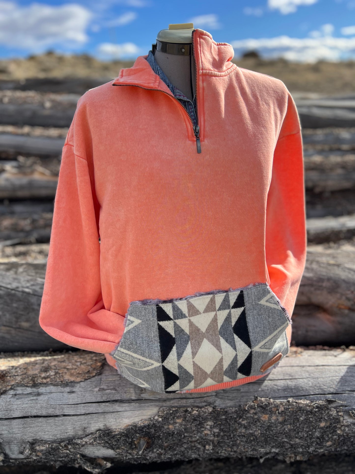 1/4 Zip Sweatshirt - Large