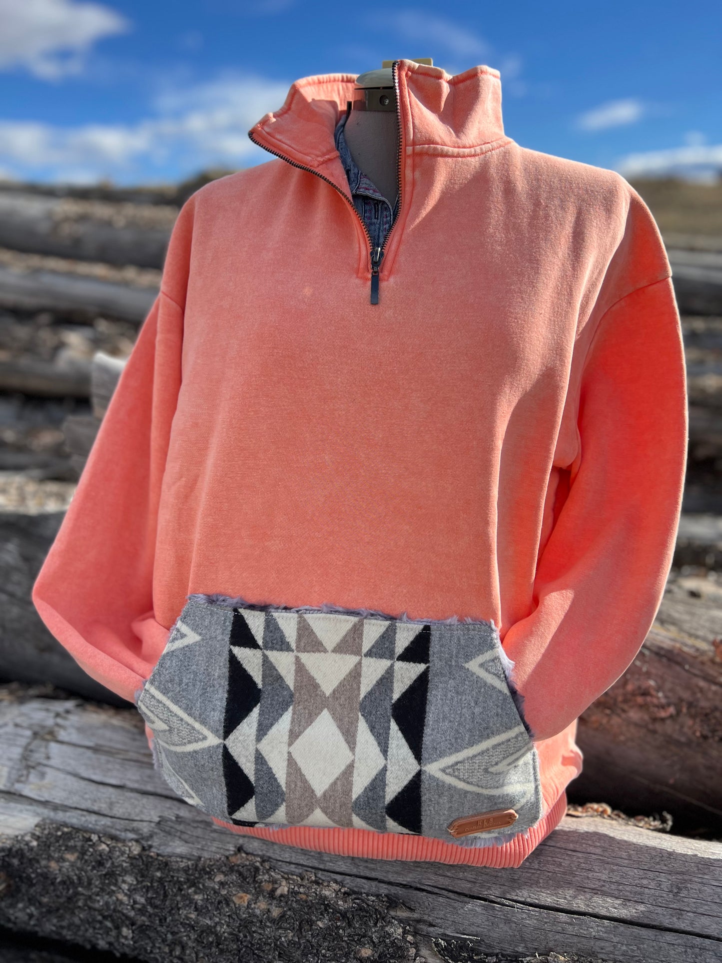 1/4 Zip Sweatshirt - Large