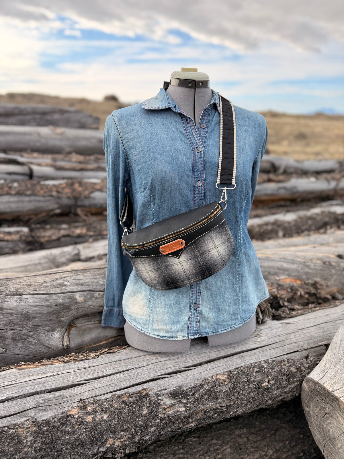 Sling Bag - *Special Edition* Pendleton Plaid - Black Bison Leather