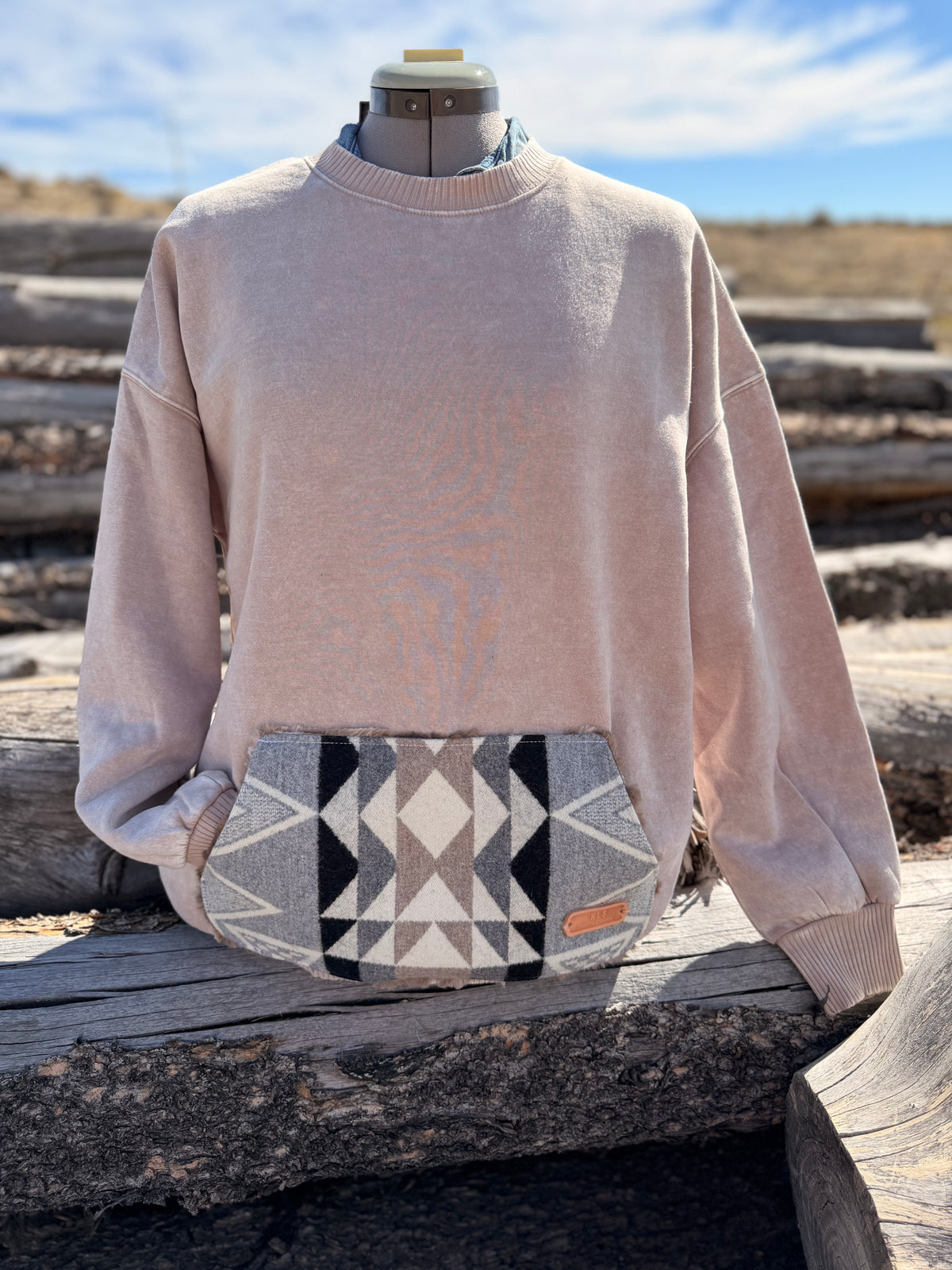 Crew Neck Sweatshirt - Large